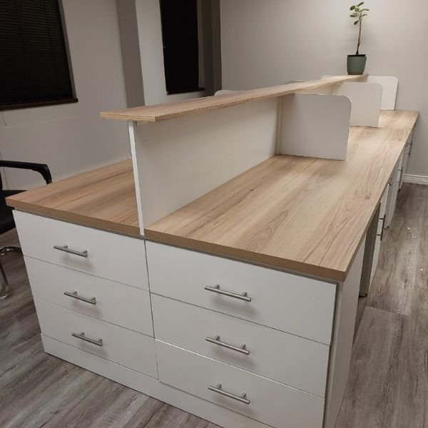 Michael’s Cluster Desk3