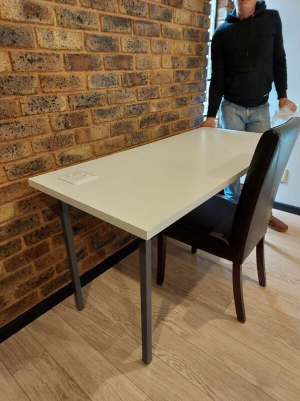 Inge's Training Desk1