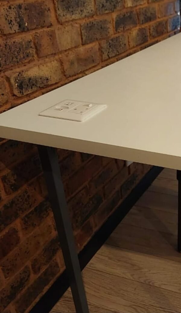 Inge's Training Desk2