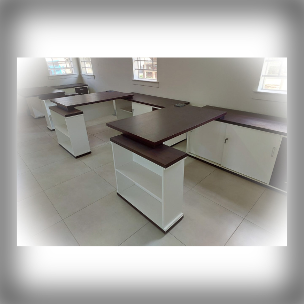 Jandrie’s Junior Executive Desk10