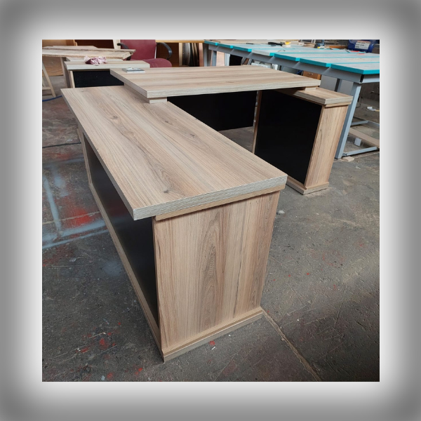 Jandrie’s Junior Executive Desk3