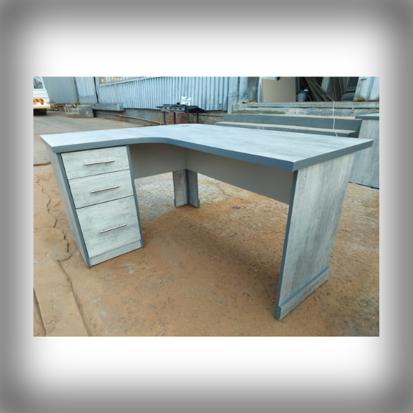 JaxBlack L-Shape Desk2