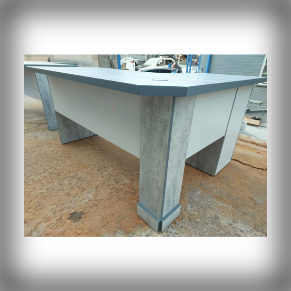 JaxBlack L-Shape Desk3