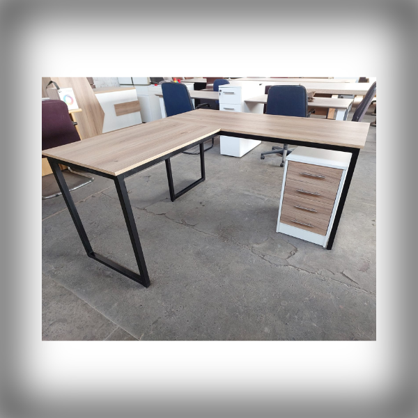 Sizwe Steel Framed Desk5