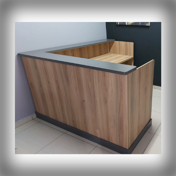 Annalise’s L-Shape Reception Counter