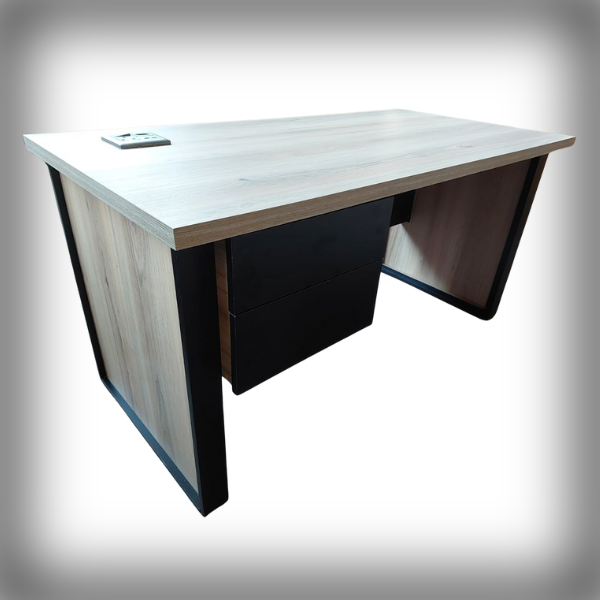 Eric Straight Desk3