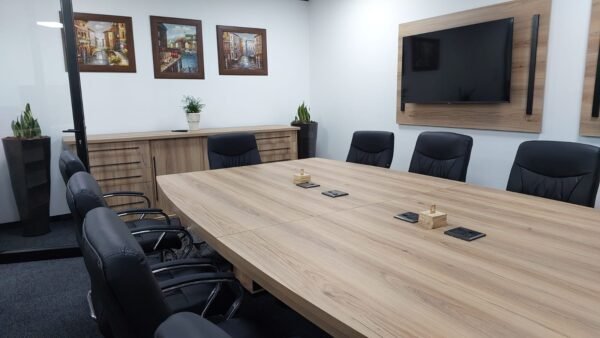 Vision Activ's Barrel-Shaped Boardroom Table4
